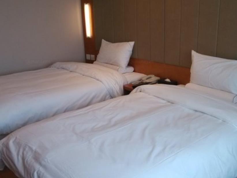Ji Hotel Urumqi Hongshan Branch Buitenkant foto